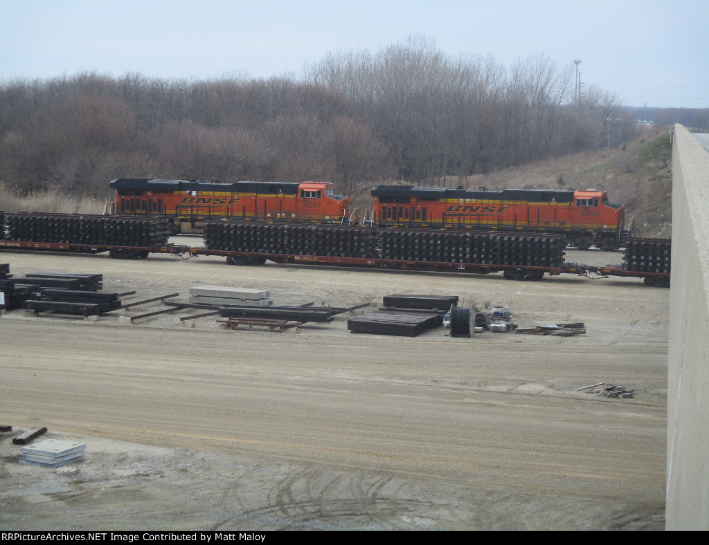 BNSF 6690